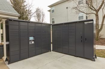 Amazon package lockers